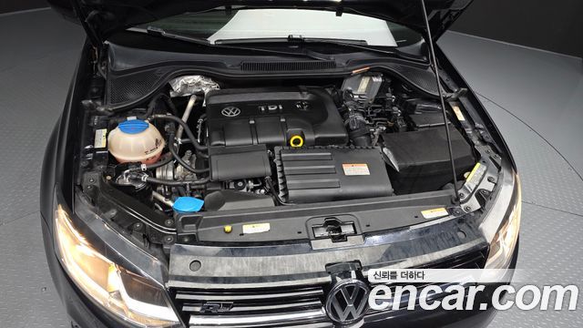 Volkswagen Polo 2015 — photo 6