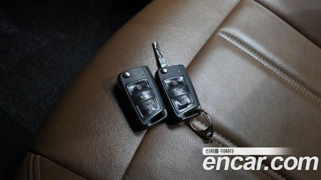 Volkswagen Polo 2015 — photo 22