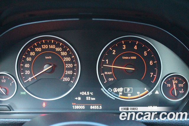 BMW 3-Series 2017 — photo 6