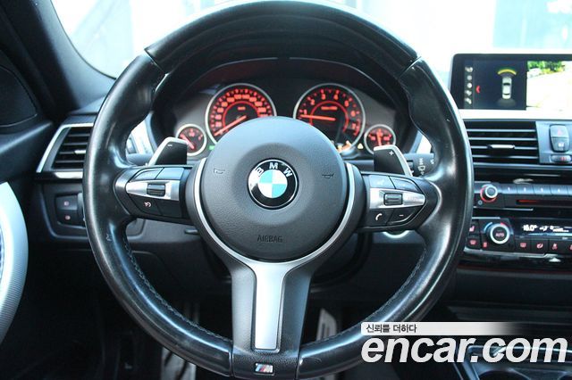 BMW 3-Series 2017 — photo 9