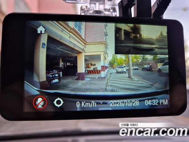 Hyundai AVANTE 2013 — photo 14