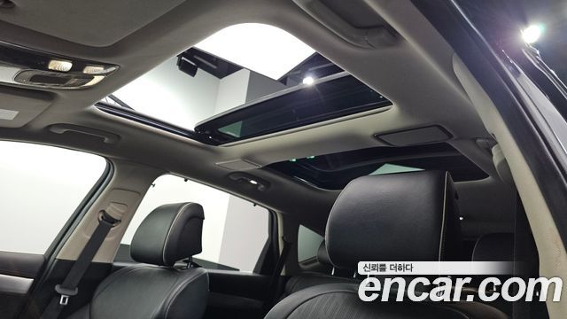 Genesis GV80 2020 — photo 23