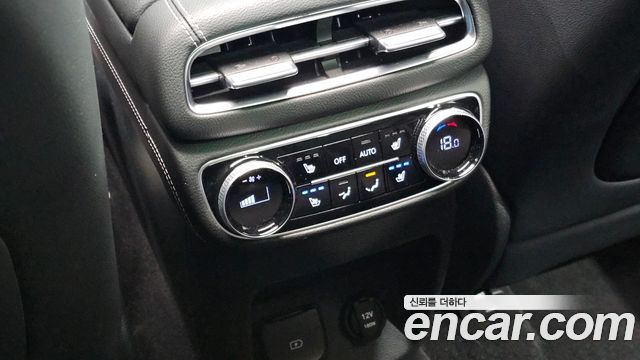 Genesis GV80 2020 — photo 25