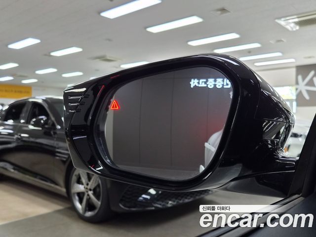 Kia EV6 2025 — photo 9