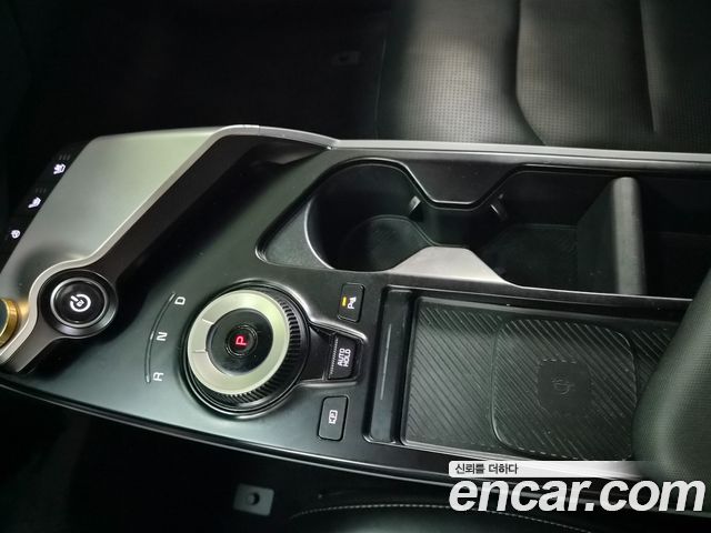 Kia EV6 2025 — photo 13