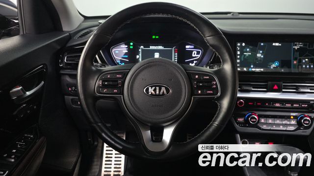 Kia Niro 2020 — photo 19