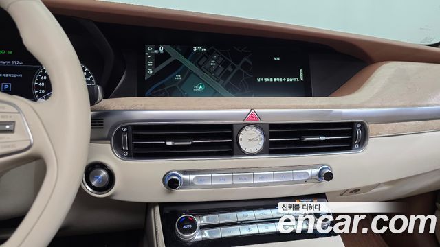 Genesis G90 2019 — photo 19