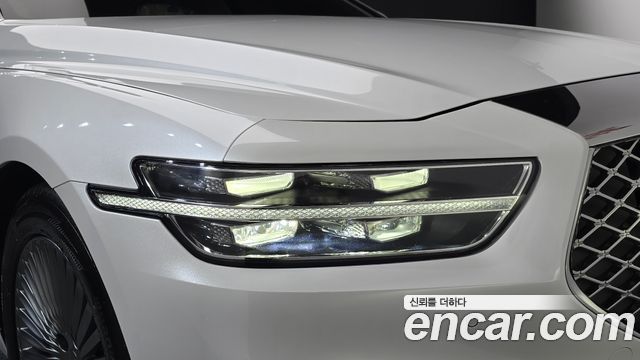 Genesis G90 2019 — photo 8
