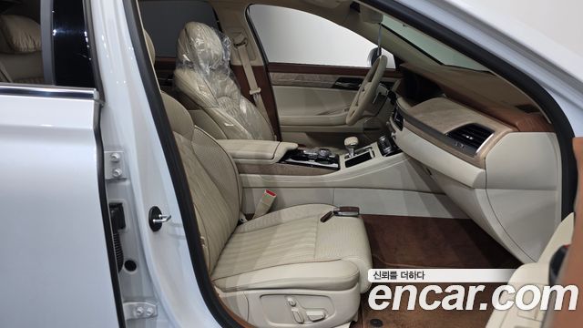 Genesis G90 2019 — photo 16