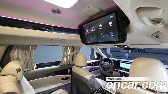 Kia Canival 2023 — photo 18