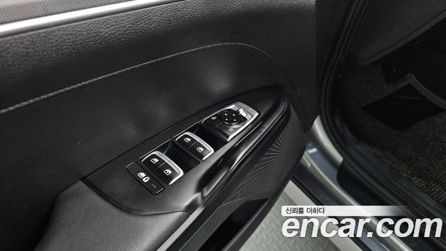 Kia K5 2020 — photo 19