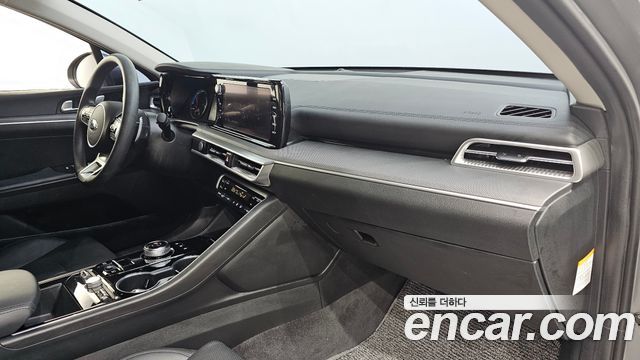 Kia K5 2020 — photo 27