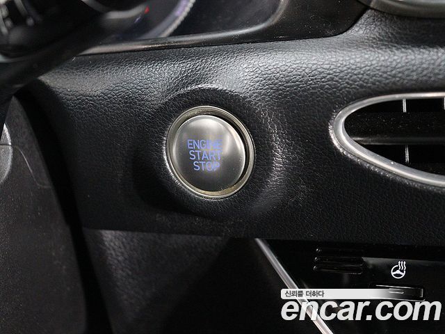 Hyundai Sonata 2020 — photo 9