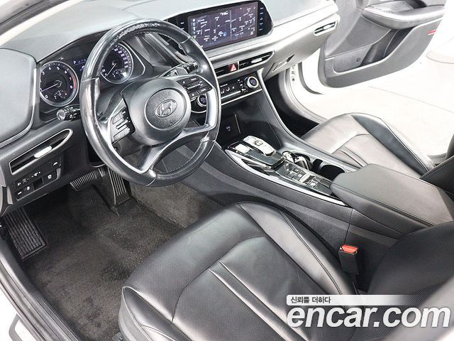 Hyundai Sonata 2020 — photo 17