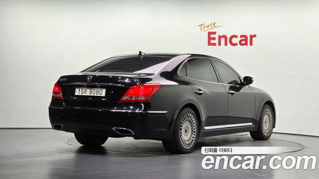 Hyundai Equus 2010 — photo 2