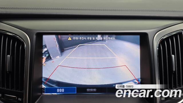 Hyundai Equus 2010 — photo 16