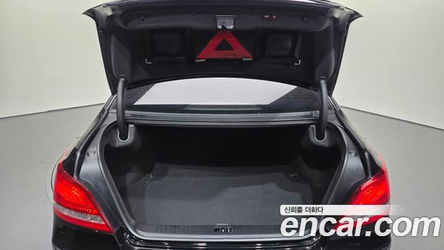 Hyundai Equus 2010 — photo 20