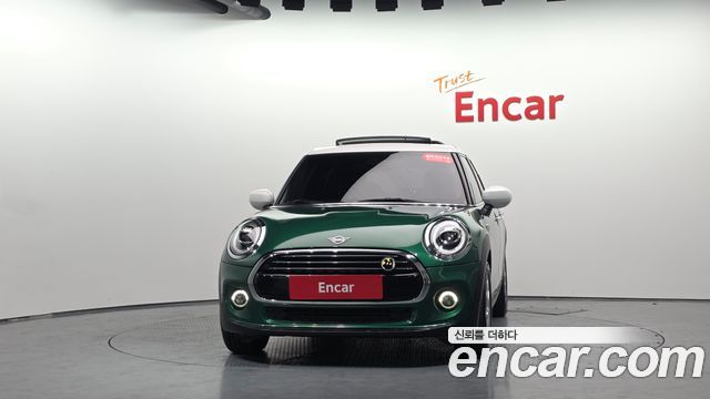 Mini Cooper 2021 — photo 3
