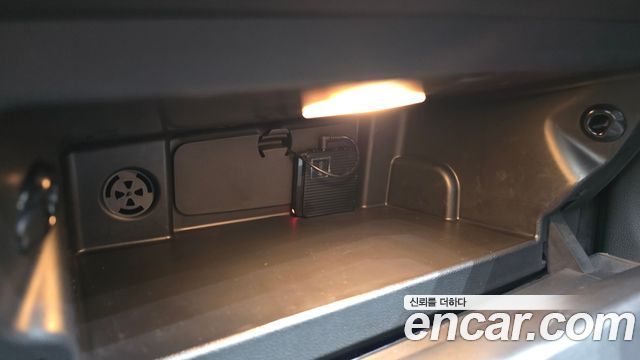 Mini Cooper 2021 — photo 28