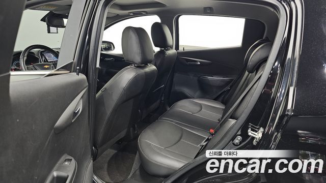 Chevrolet Korea Spark 2017 — photo 18
