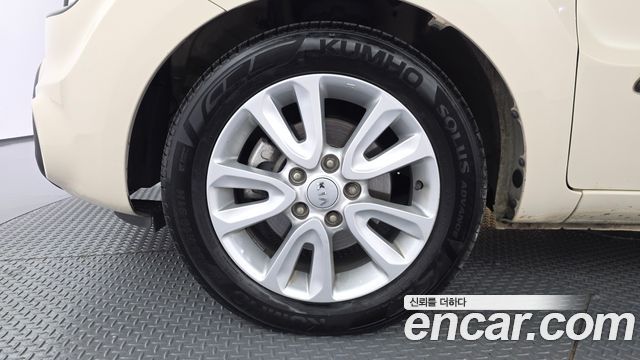 Kia Soul 2012 — photo 5