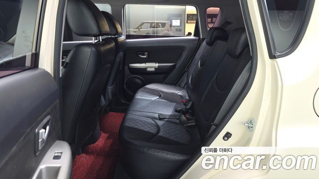 Kia Soul 2012 — photo 17