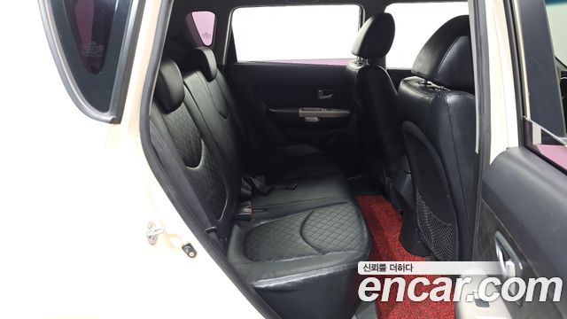 Kia Soul 2012 — photo 18