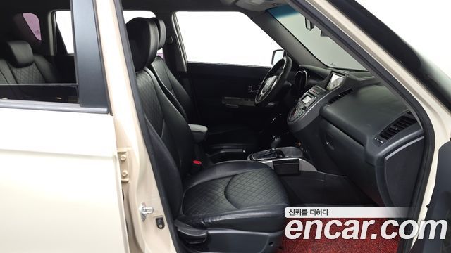 Kia Soul 2012 — photo 16