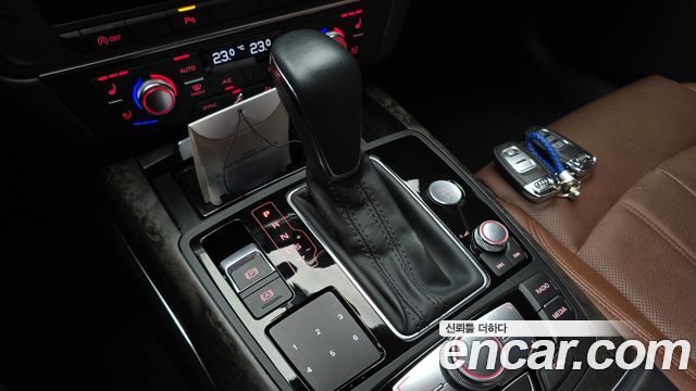 Audi A6 2018 — photo 12