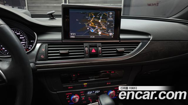 Audi A6 2018 — photo 20