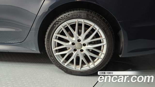 Audi A6 2018 — photo 7