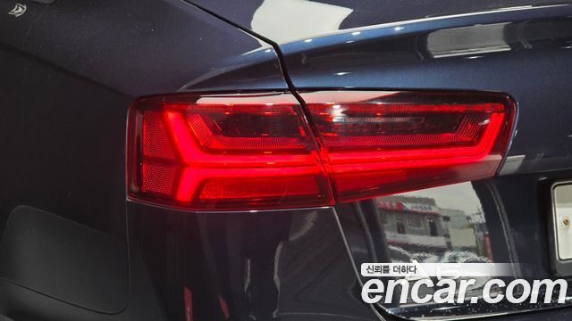 Audi A6 2018 — photo 9