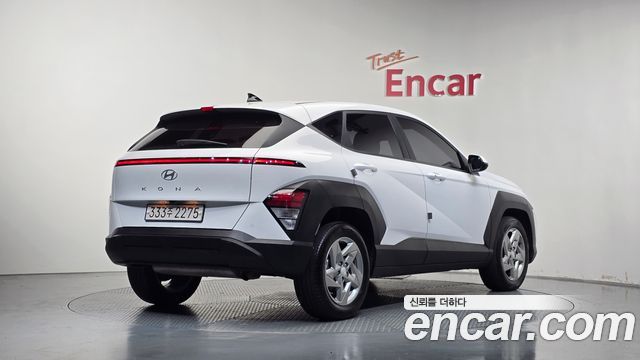 Hyundai Kona 2023 — photo 2