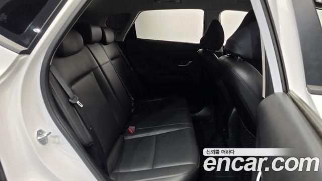 Hyundai Kona 2023 — photo 17