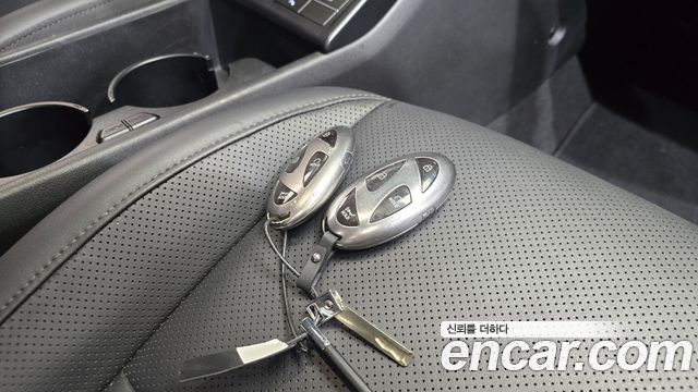 Hyundai Kona 2023 — photo 21