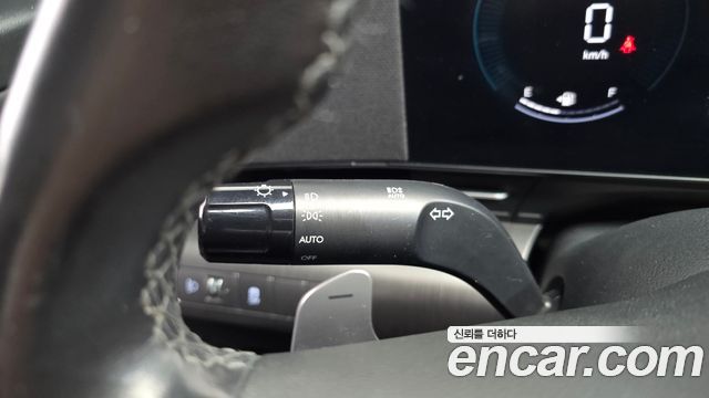 Hyundai Kona 2023 — photo 27