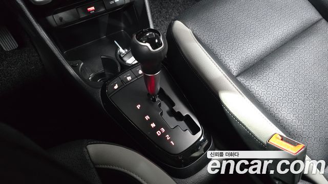 Kia morning 2023 — photo 12
