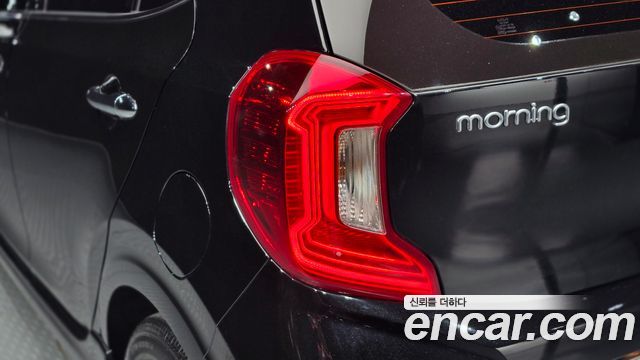 Kia morning 2023 — photo 9