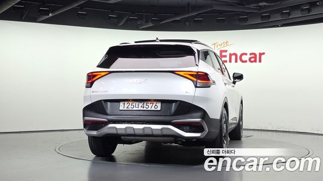 Kia Sportage 2022 — photo 4