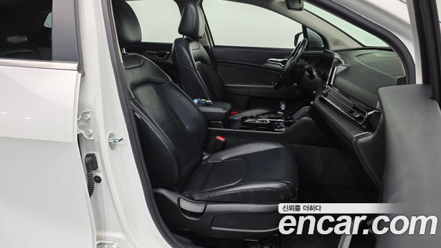 Kia Sportage 2022 — photo 11