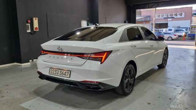 Hyundai AVANTE 2022 — photo 2