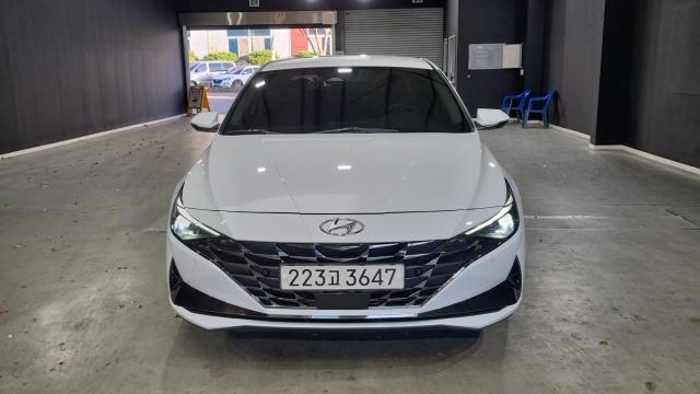 Hyundai AVANTE 2022 — photo 3