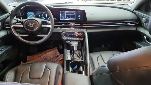 Hyundai AVANTE 2022 — photo 9