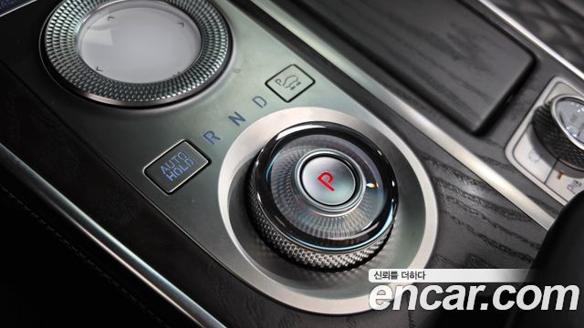 Genesis GV80 2020 — photo 12
