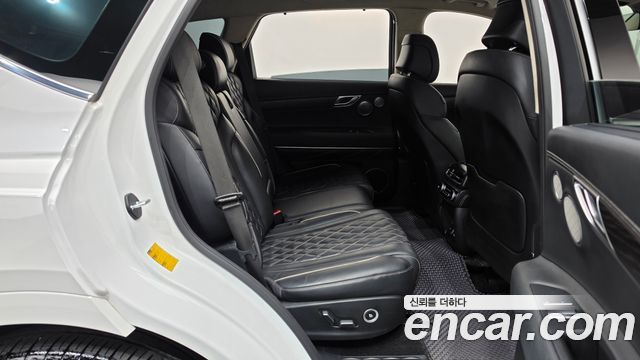 Genesis GV80 2020 — photo 17