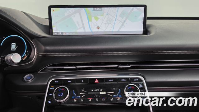 Genesis GV80 2020 — photo 19
