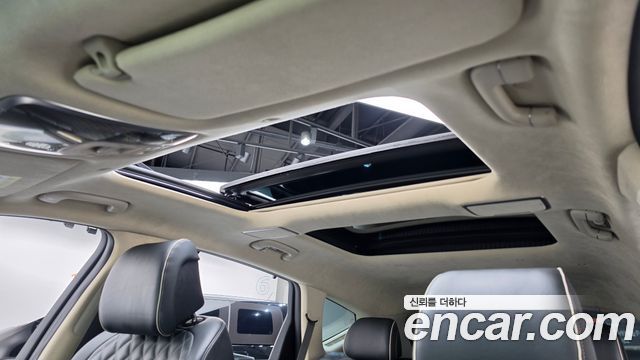 Genesis GV80 2020 — photo 24