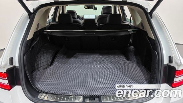 Genesis GV80 2020 — photo 26
