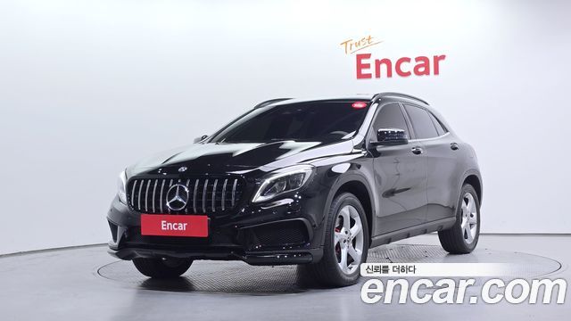 Mercedes-Benz GLA-Class 2019 — photo 1
