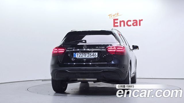 Mercedes-Benz GLA-Class 2019 — photo 4